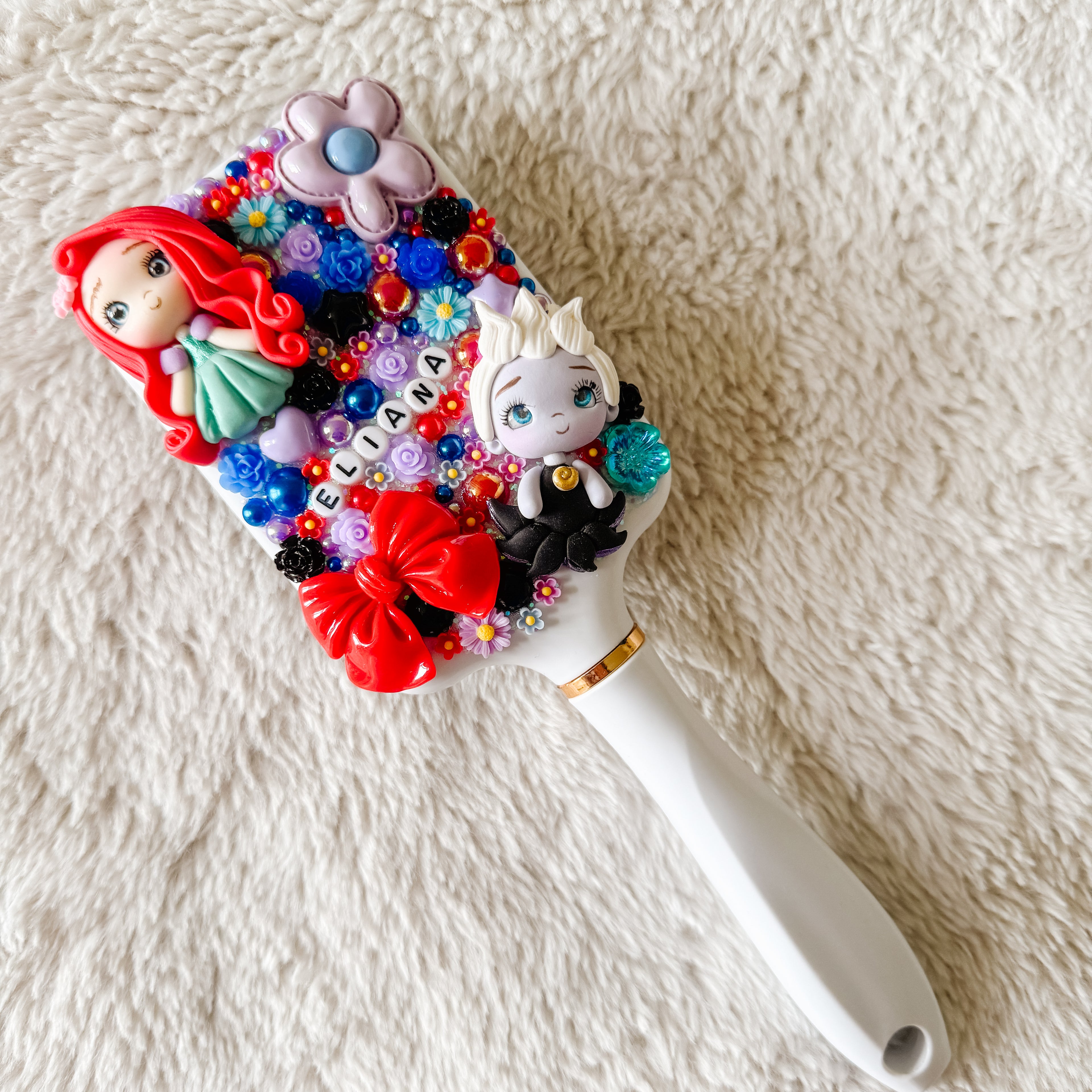 Charmy Hair Brush
